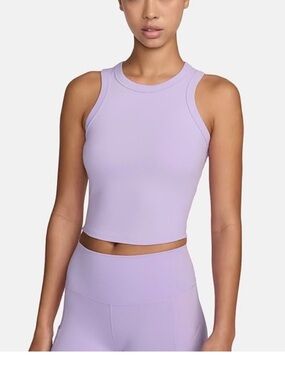 Nike | women’s cropped fitted tank size XL